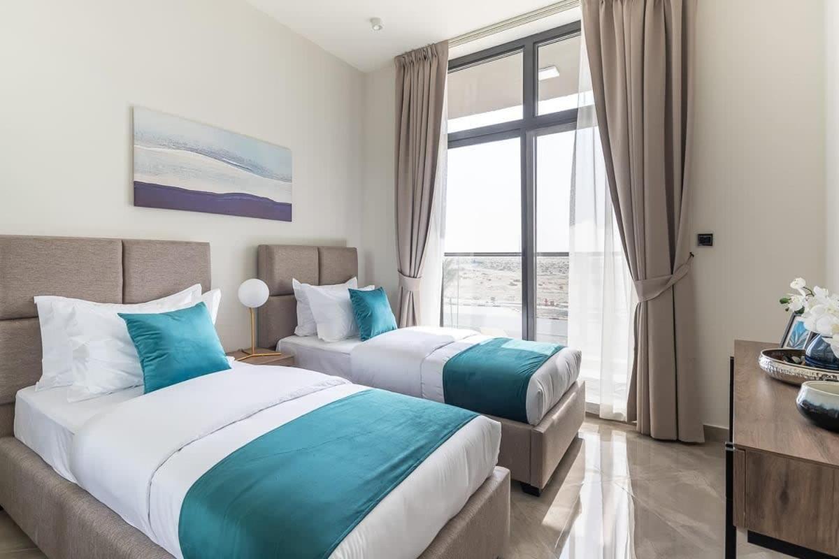 Frank Porter - Majestique Residences 2 Dubai Ngoại thất bức ảnh